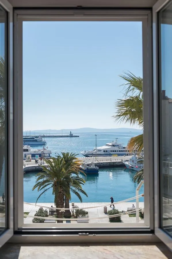 Apartments Riva Lucija Split