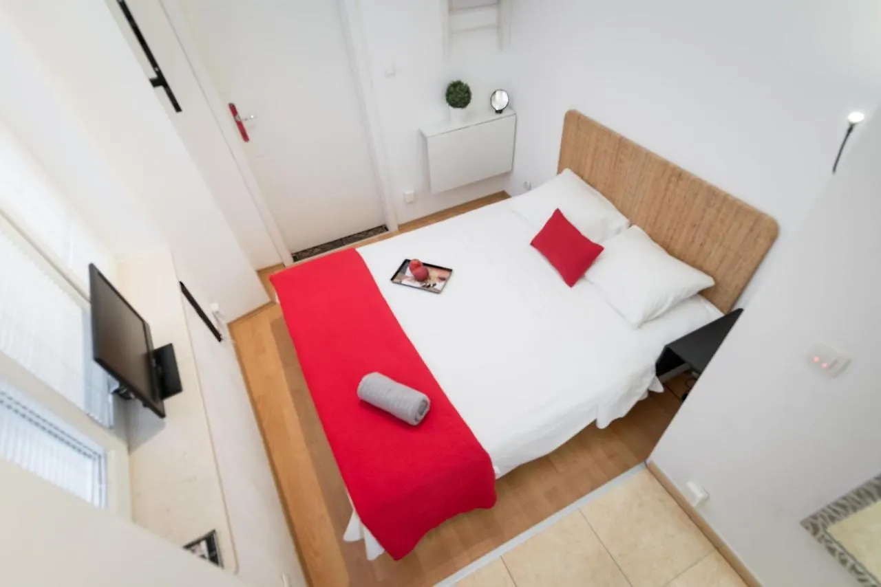 Apartments Riva Lucija Split 0*,
