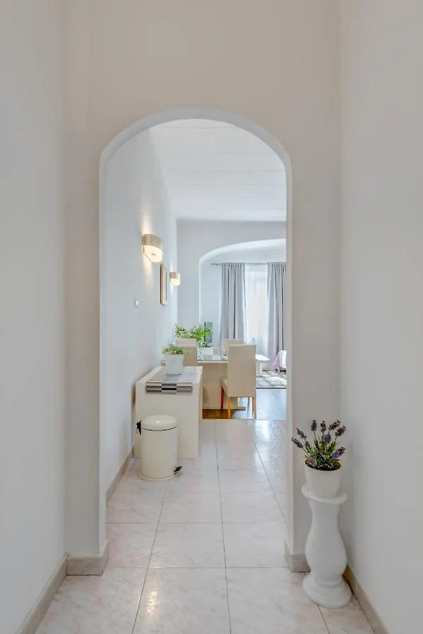 Apartments Riva Lucija By Litto Split